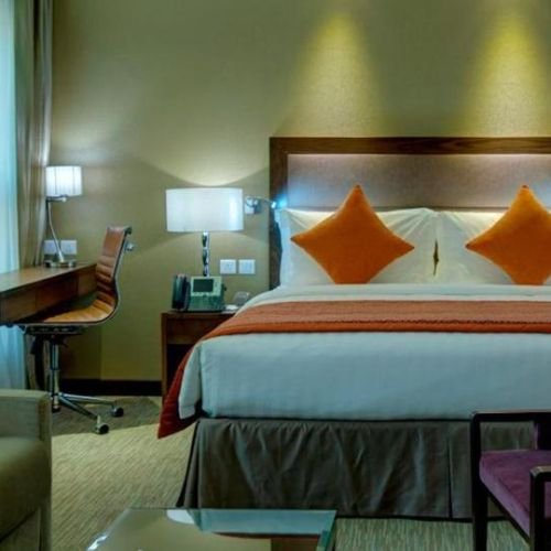 Crown Plaza photo 4